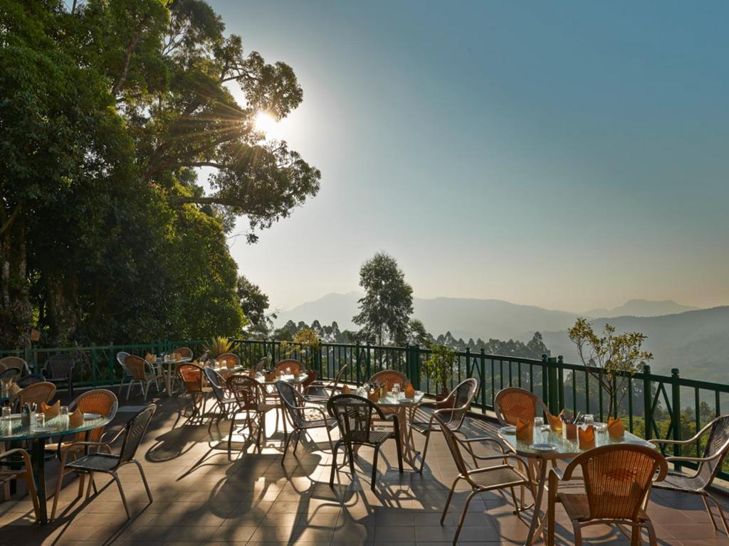 Club Mahindra Munnar Hotel Chinnakanal Exterior photo