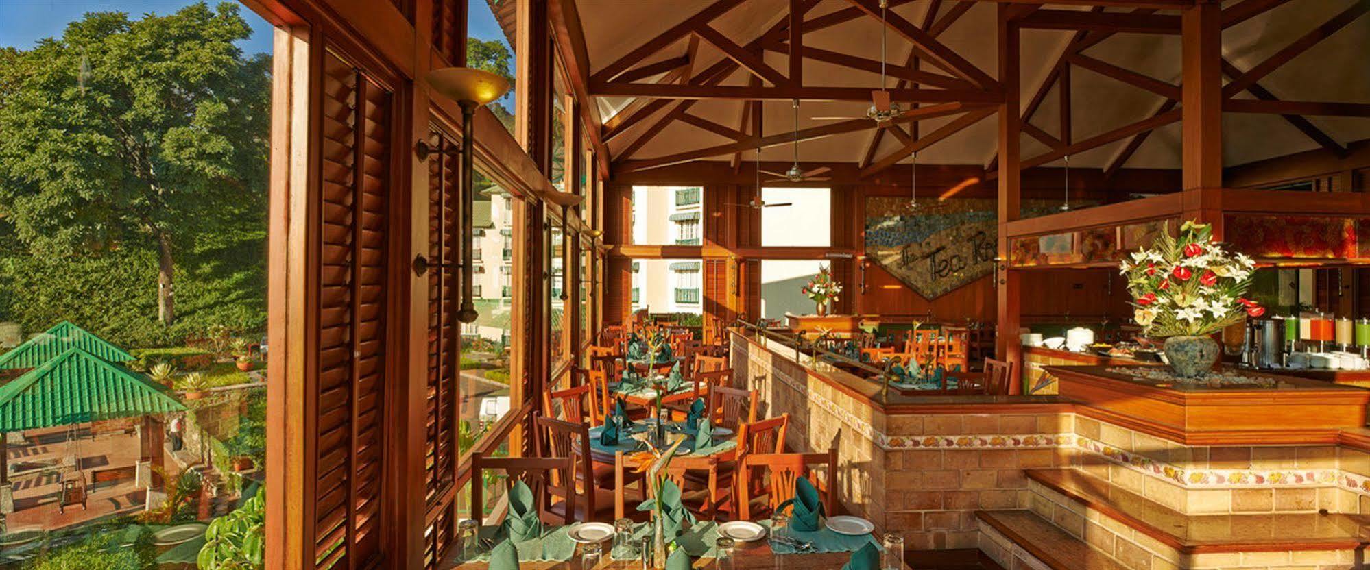 Club Mahindra Munnar Hotel Chinnakanal Exterior photo